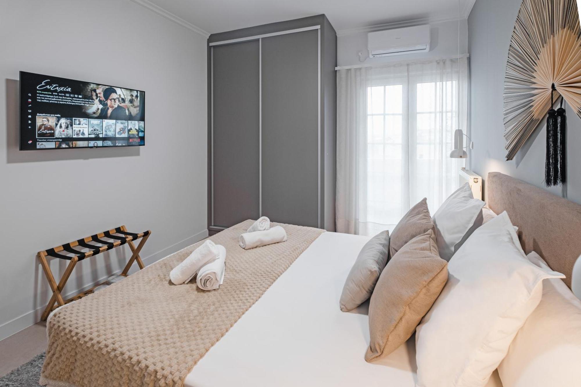 Singer Suites Kalamata - Luxury Suites Екстер'єр фото