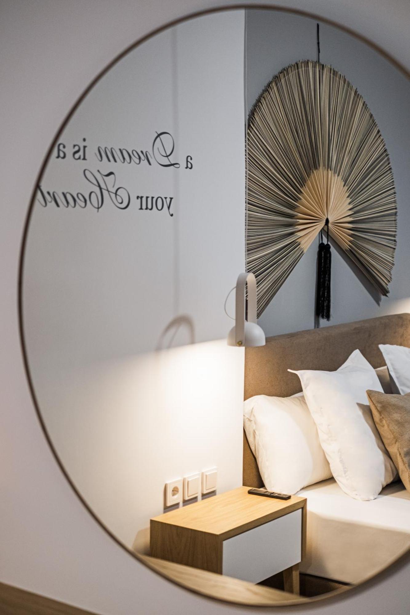 Singer Suites Kalamata - Luxury Suites Екстер'єр фото