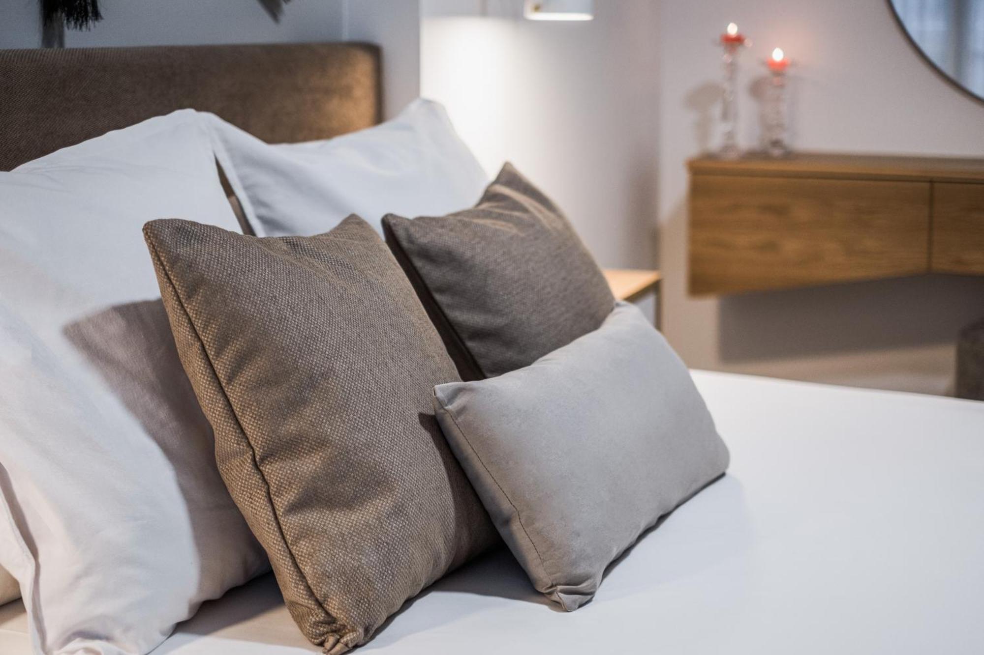 Singer Suites Kalamata - Luxury Suites Екстер'єр фото