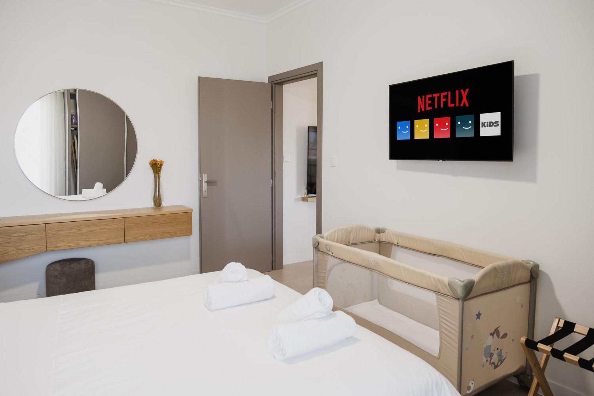 Singer Suites Kalamata - Luxury Suites Екстер'єр фото